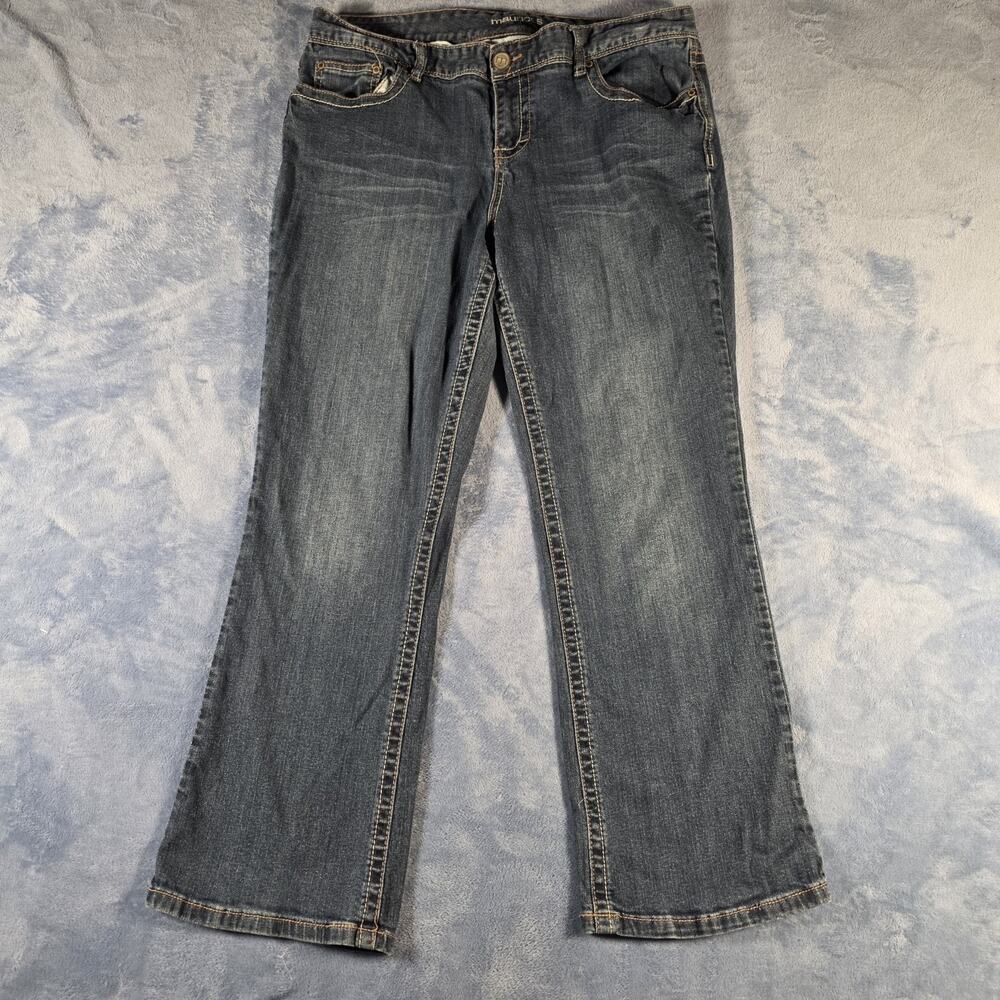 NWOT Maurices Women’s 18 Short Bootcut Jeans Stretch Medium Wash 29.5 Inseam